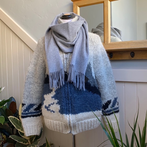 NWT Phenix 100% Cashmere Scarf in Grey - Picture 12 of 13